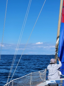 Virement de bord devant les Glénan