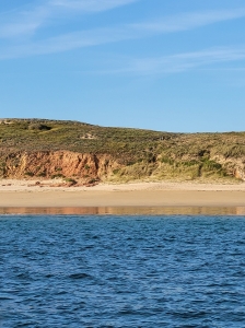 Rochers Roses se mirent dans plage