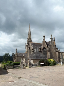 Enclos paroissial de Locmelar