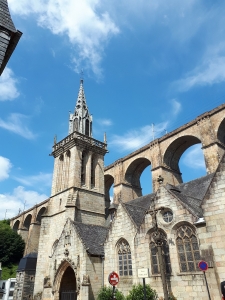 Morlaix, église Saint-Mélaine et viaduc